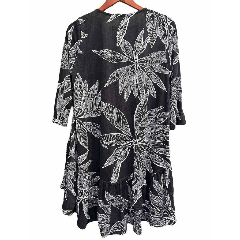 Alembika Palm Button Up Tunic - Size Small