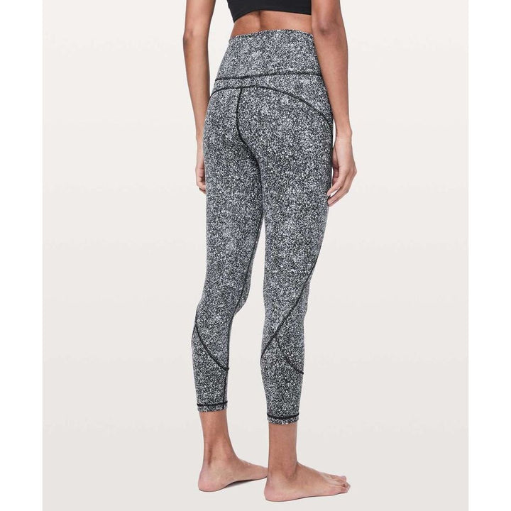Lululemon In Movement Tight 25" Everlux in Diffuse Starlight Black - Size 4