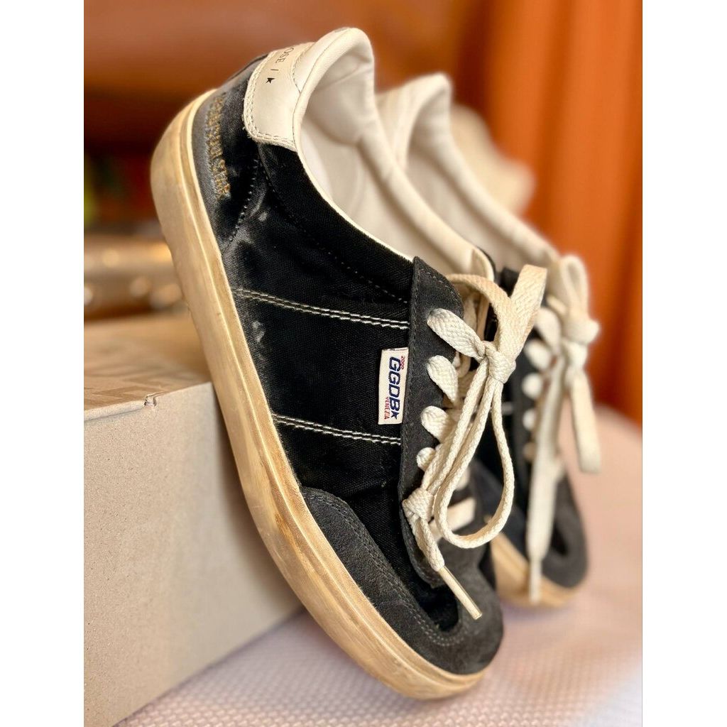 Golden Goose Soul Star Sneakers in Dark Grey / Milk - Size 36