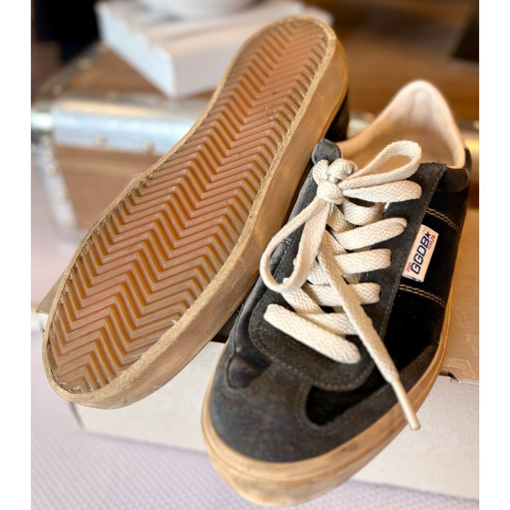 Golden Goose Soul Star Sneakers in Dark Grey / Milk - Size 36