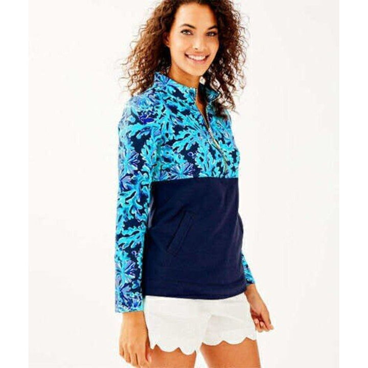 Lilly Pulitzer Asher Popover Top in In Too Deep Bright Navy - Size XS