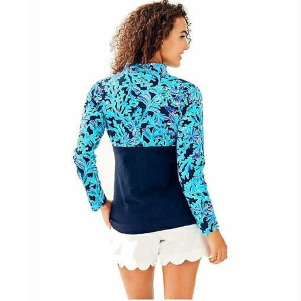 Lilly Pulitzer Asher Popover Top in In Too Deep Bright Navy - Size XS