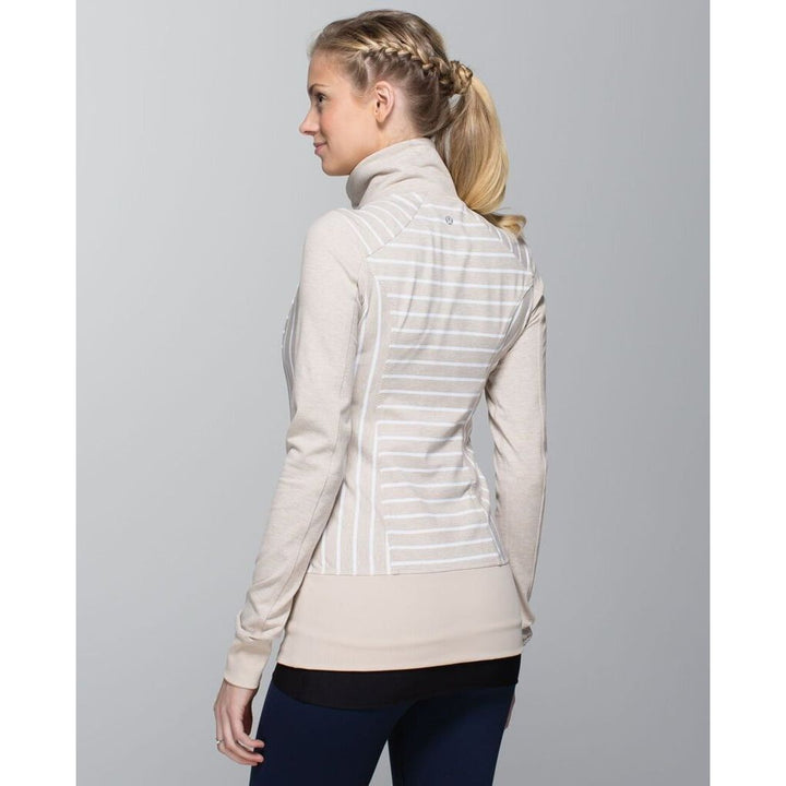 Lululemon Nice Asana Jacket in Deauville Stripe Heathered Cashew White / Heathered Cashew - Size 8
