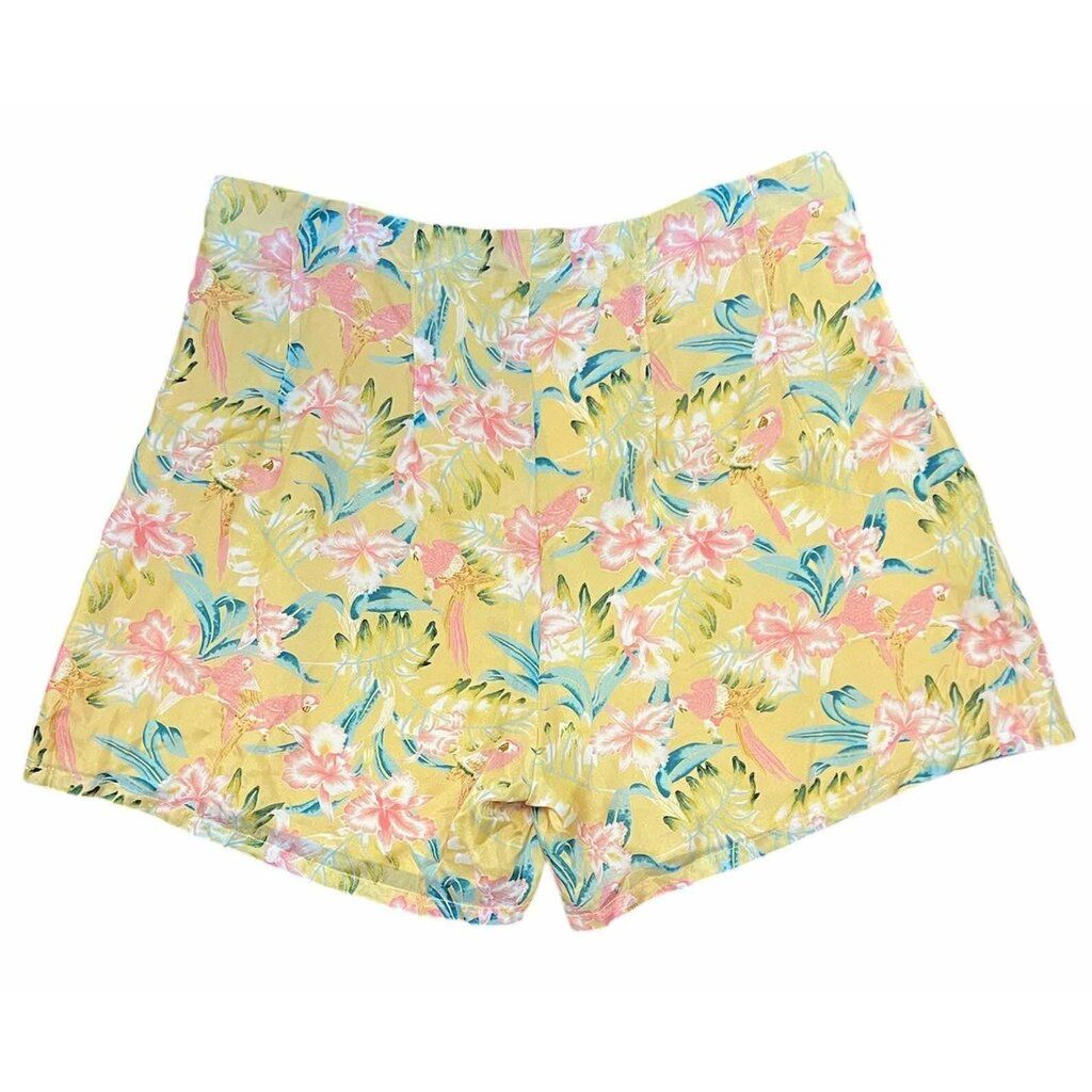 Louise Misha NWT Toucan Shorts in Soft Honey Parrots - Size 44