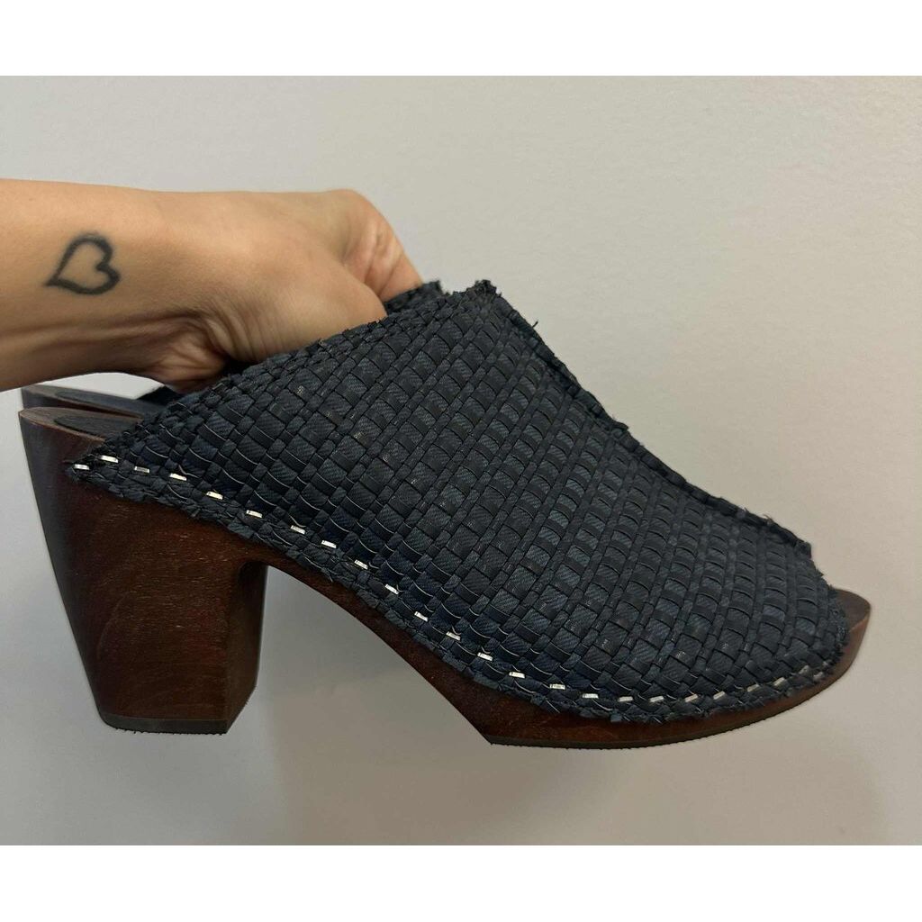 Kelsi Dagger Brooklyn Boulder Heeled Mules - Size 8