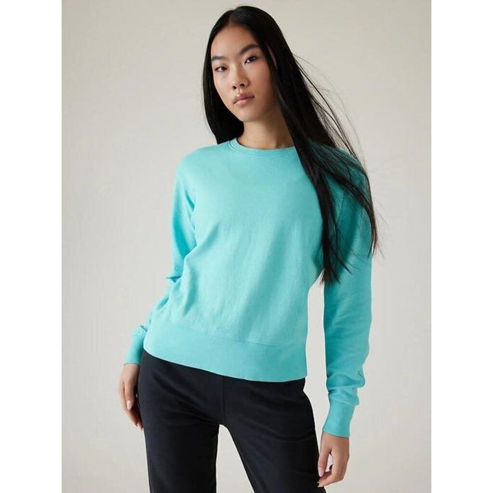Athleta Sundown Motion Sweatshirt in Gulf Green - Size Medium