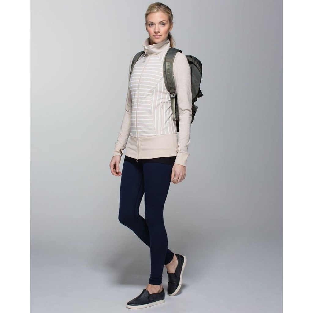 Lululemon Nice Asana Jacket in Deauville Stripe Heathered Cashew White / Heathered Cashew - Size 8
