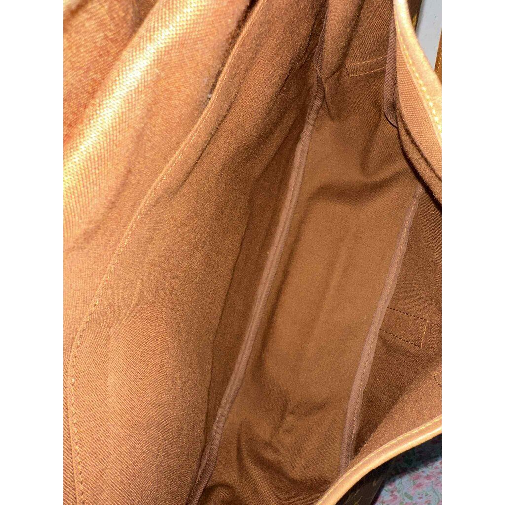 Louis Vuitton Monogram Saumur