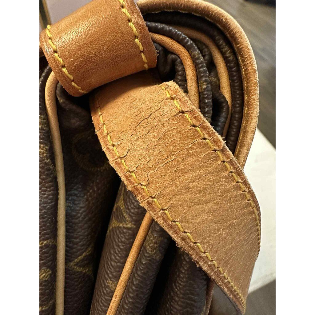 Louis Vuitton Monogram Saumur