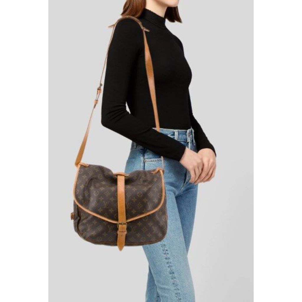 Louis Vuitton Monogram Saumur