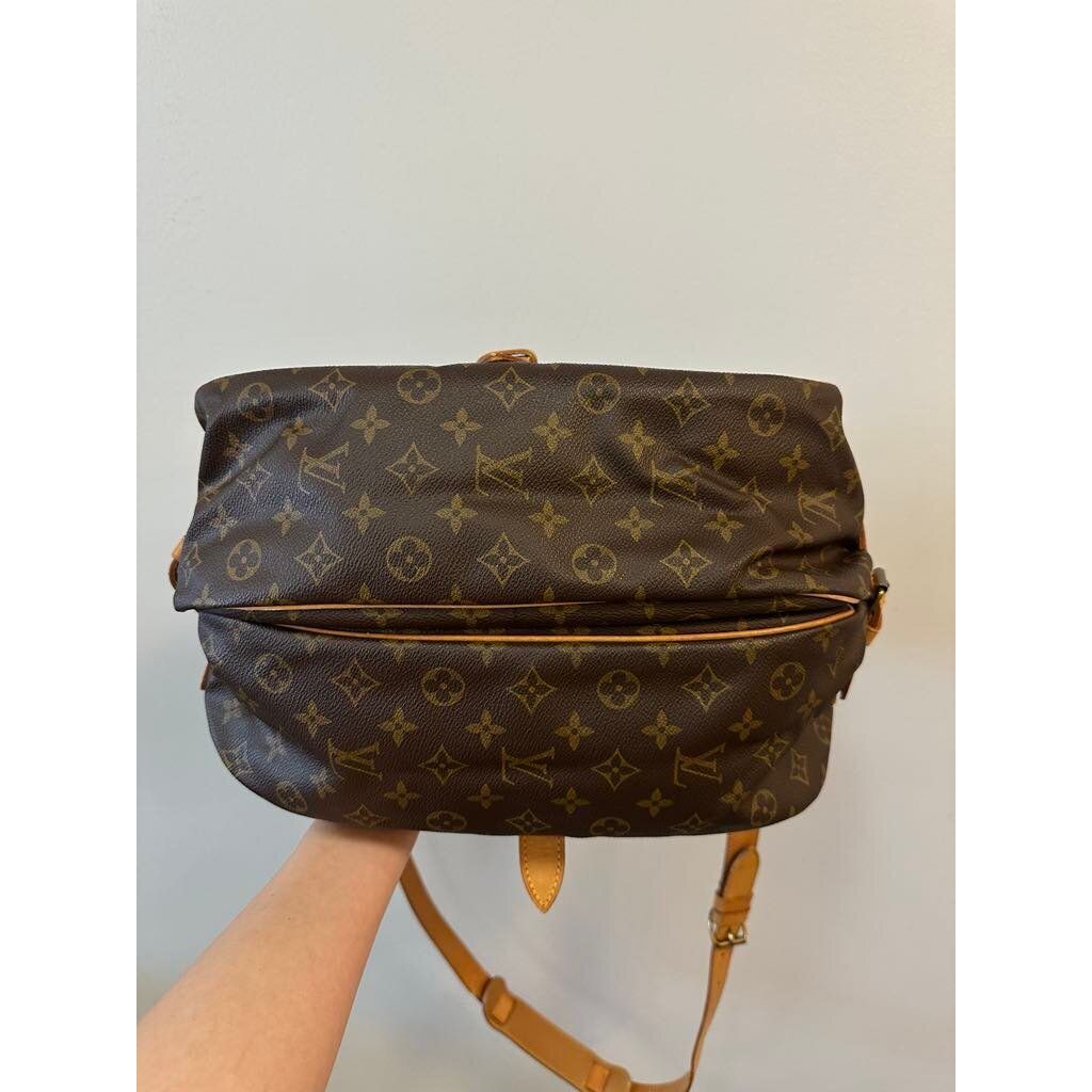 Louis Vuitton Monogram Saumur