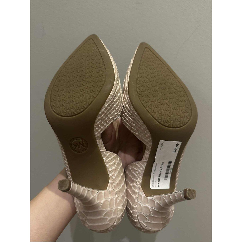 Michael Kors Nathalie Flex Pumps - Size 7.5