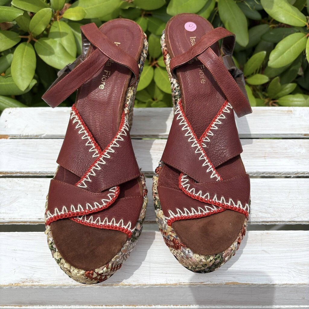 Isabella Fiore Embroidered Leather Wedge Sandals - Size 10