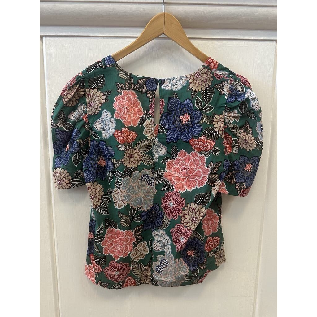 Evereve NWT Mabel Scoop Blouse - Size Small