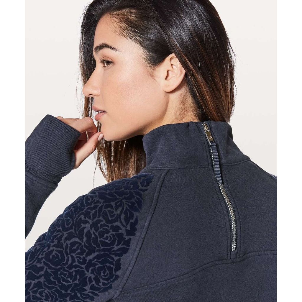 Lululemon Floral Flock Pullover in Midnight Navy - Size 10