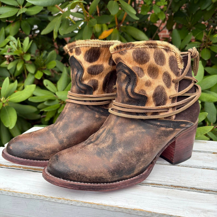 Free Bird Casey Leather Tie Booties - Size 10