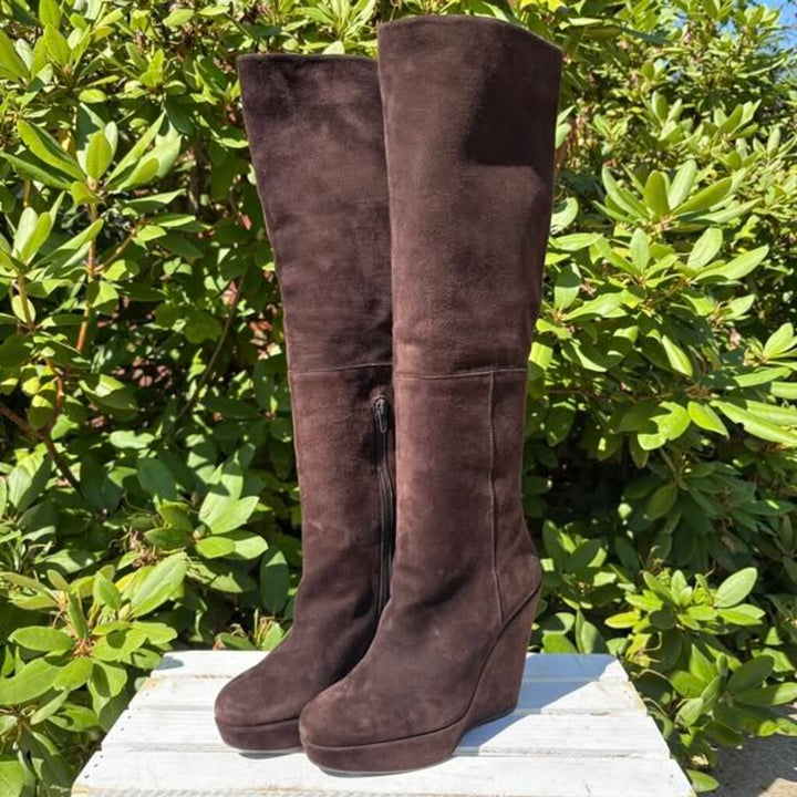 Stuart Weitzman Molten Wedge Boots in Cola Suede - Size 6.5