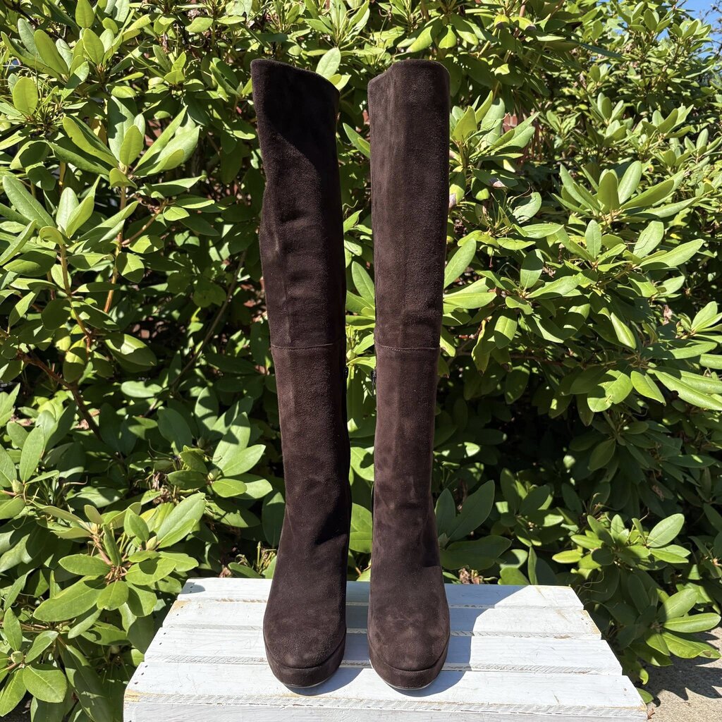 Stuart Weitzman Molten Wedge Boots in Cola Suede - Size 6.5