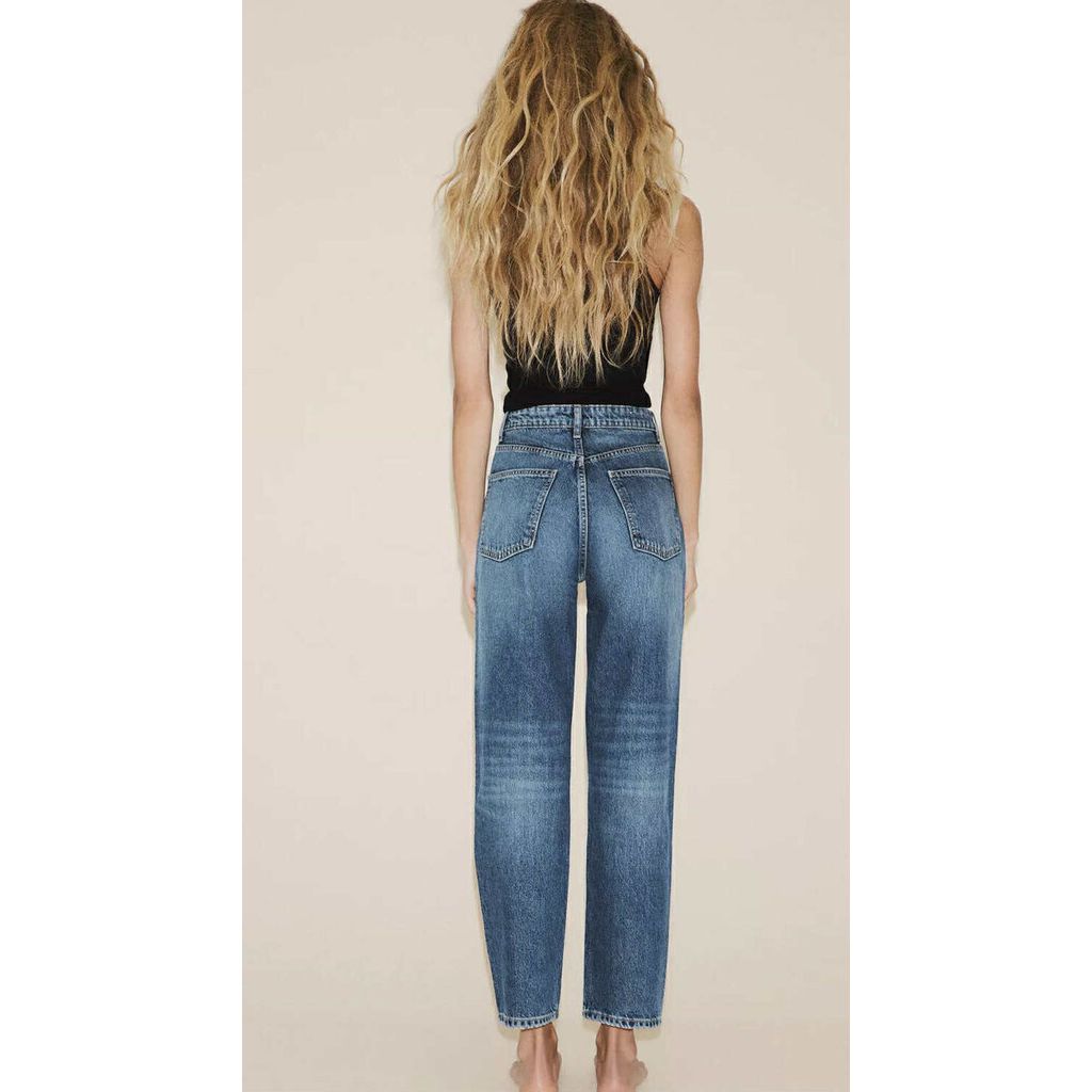 Zara High Rise Straight Leg Jean - Size 10