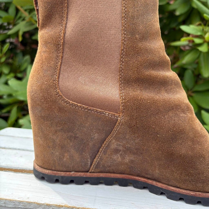 Ugg Pax Boots in Chipmunk Leather - Size 40