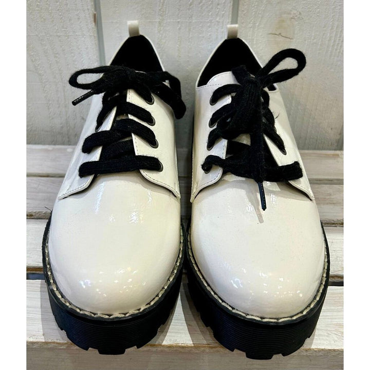 Dirty Laundry Womens Melodies Oxfords - Size 9.5
