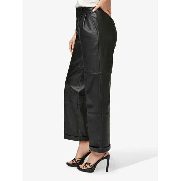 Paige NWT Jia Leather Trousers - Size 8