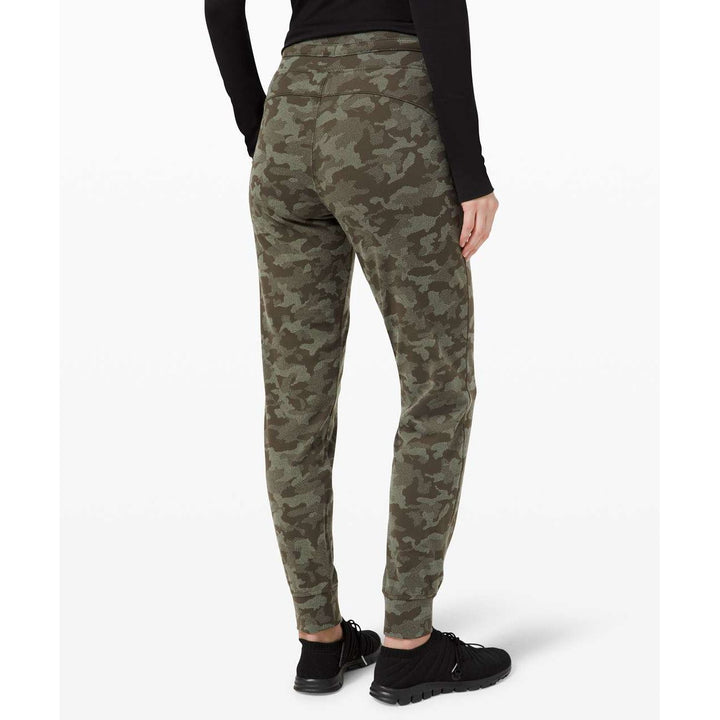 Lululemon Ready to Rulu Jogger 29" in Heritage Camo Dark Olive Green Twill - Size 10