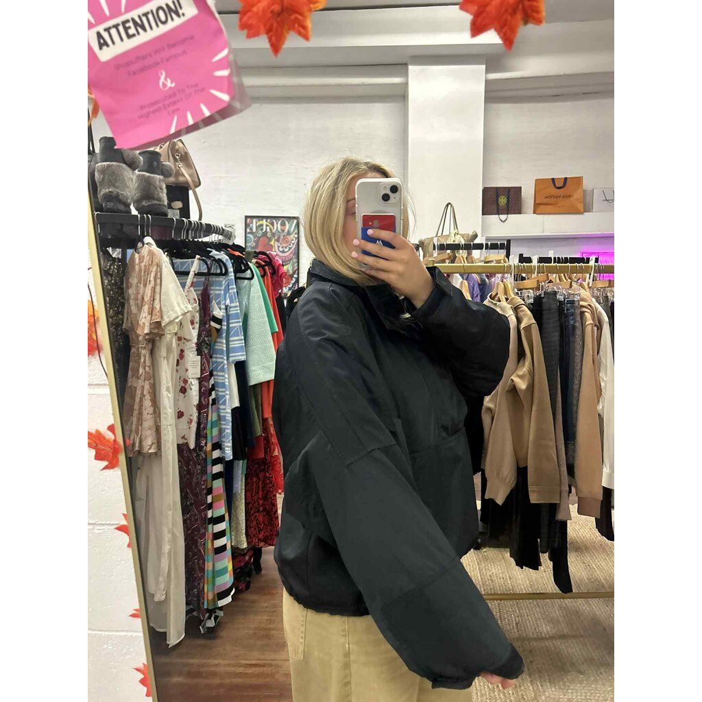 Nike ACG Half-Zip Anorak Pullover - Size Medium