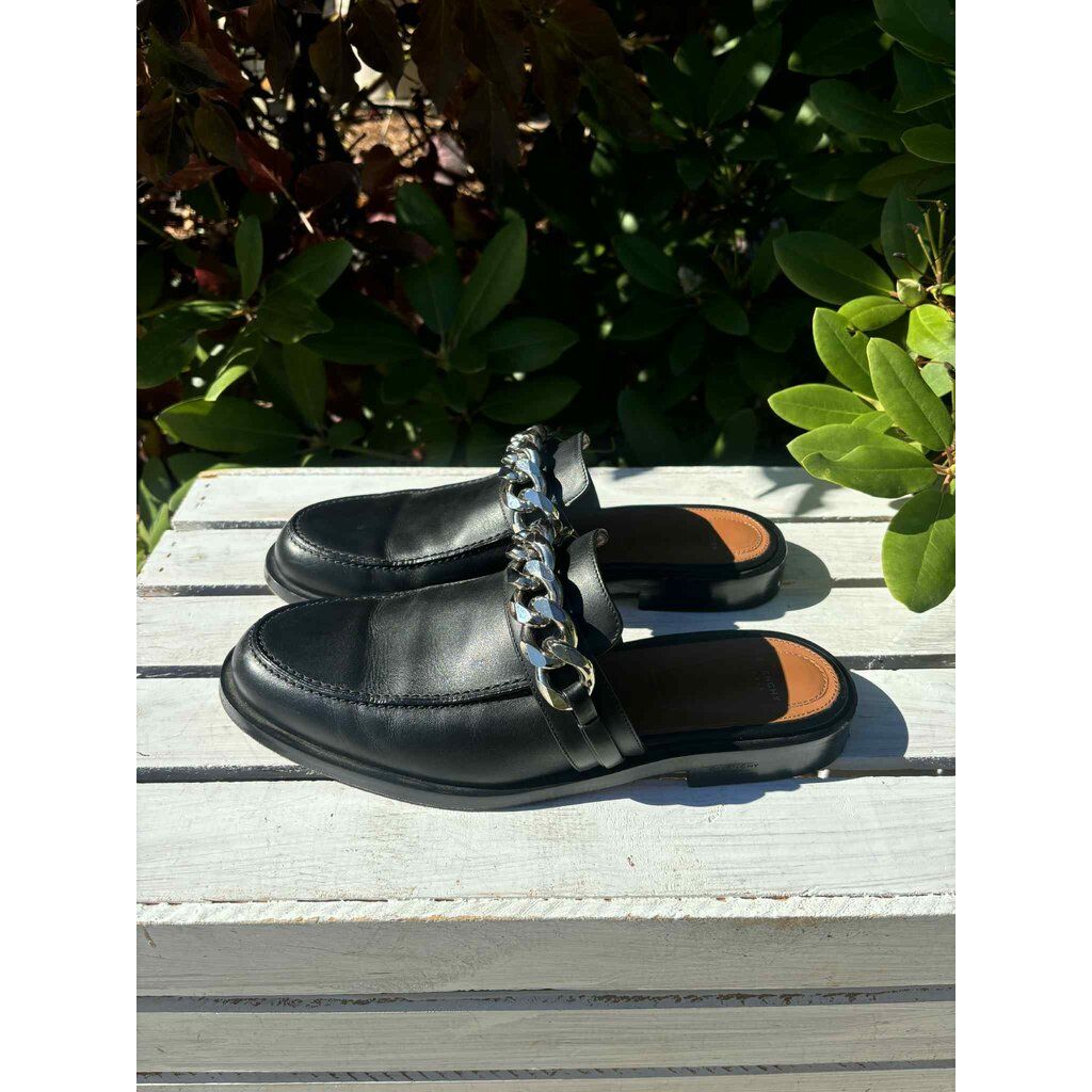 Givency Leather Chain-Link Accents Mules - Size 40