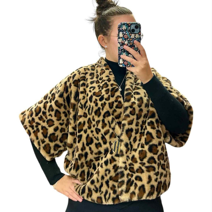 Alembika Faux Fur Kimono Jacket in Cheetah - Size Small