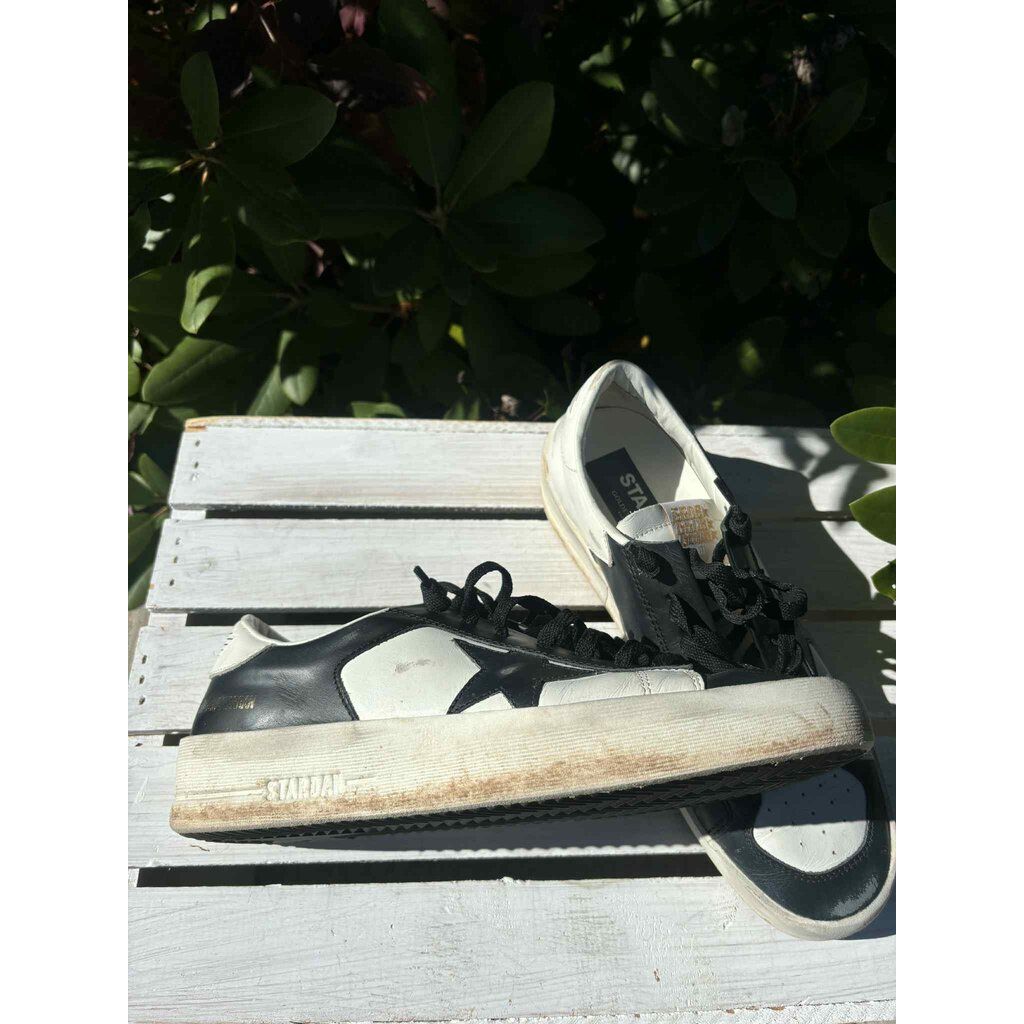 Golden Goose Superdan Low Top Sneakers - Size 40