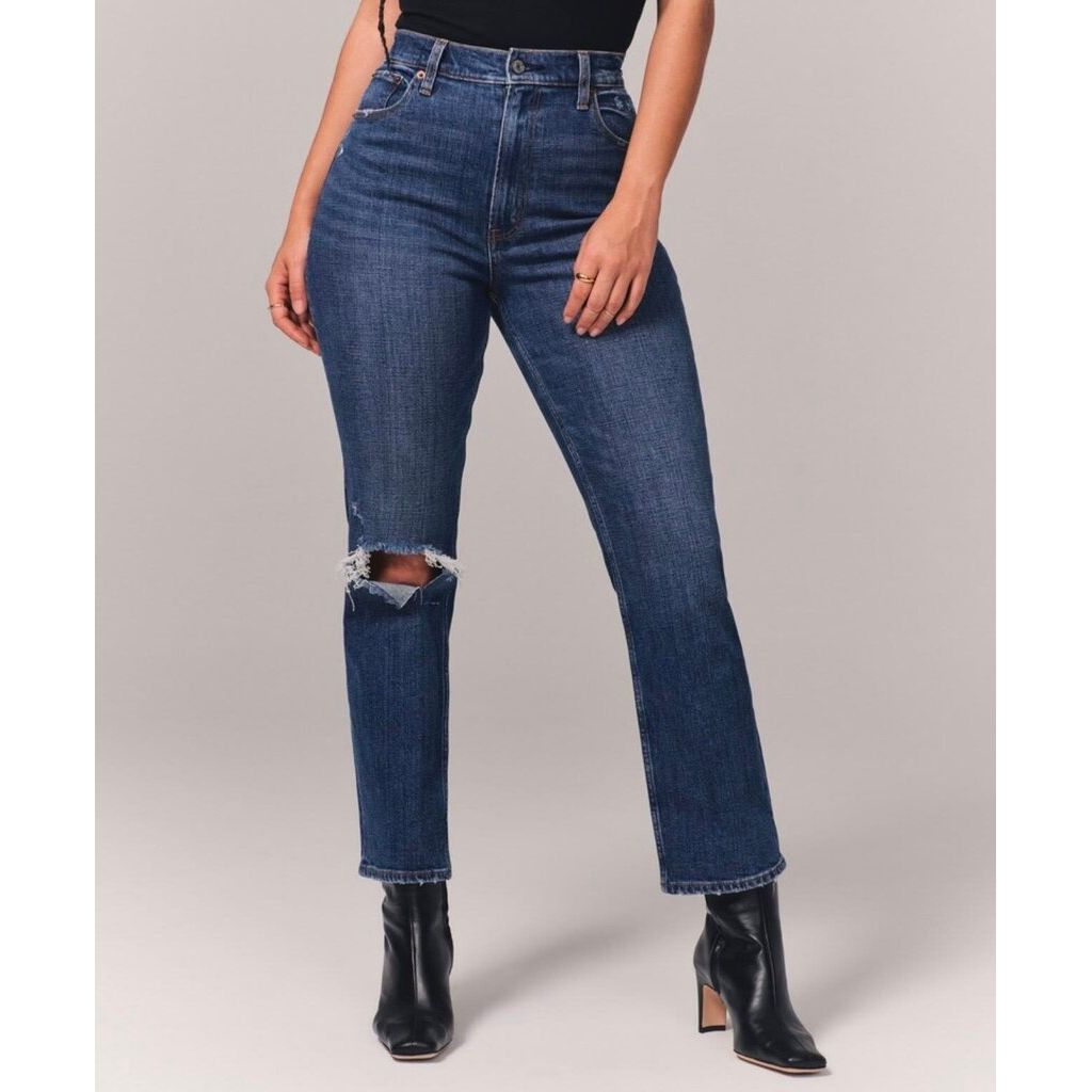 Abercrombie & Fitch Curve Love Ultra High Rise Ankle Straight Jean - Size 29