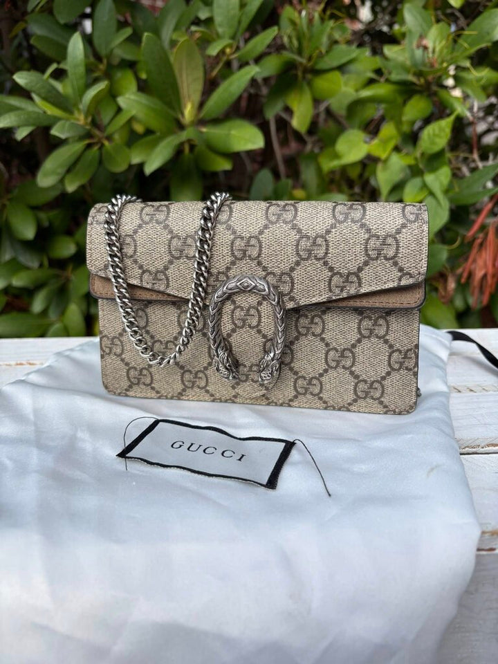 Gucci Dionysus GG Supreme Super Mini Crossbody