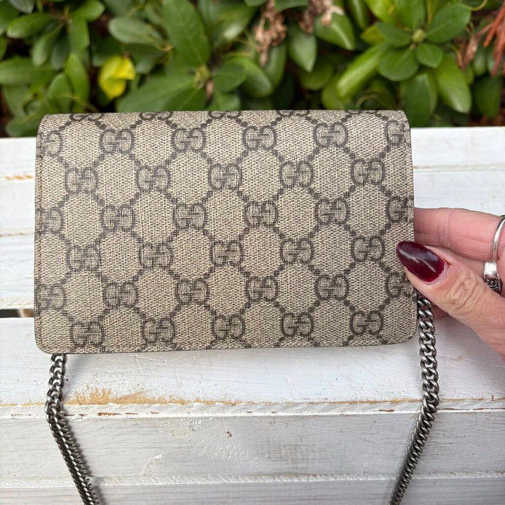 Gucci Dionysus GG Supreme Super Mini Crossbody