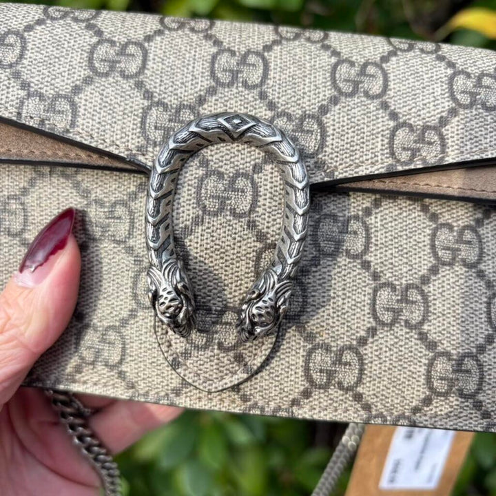 Gucci Dionysus GG Supreme Super Mini Crossbody