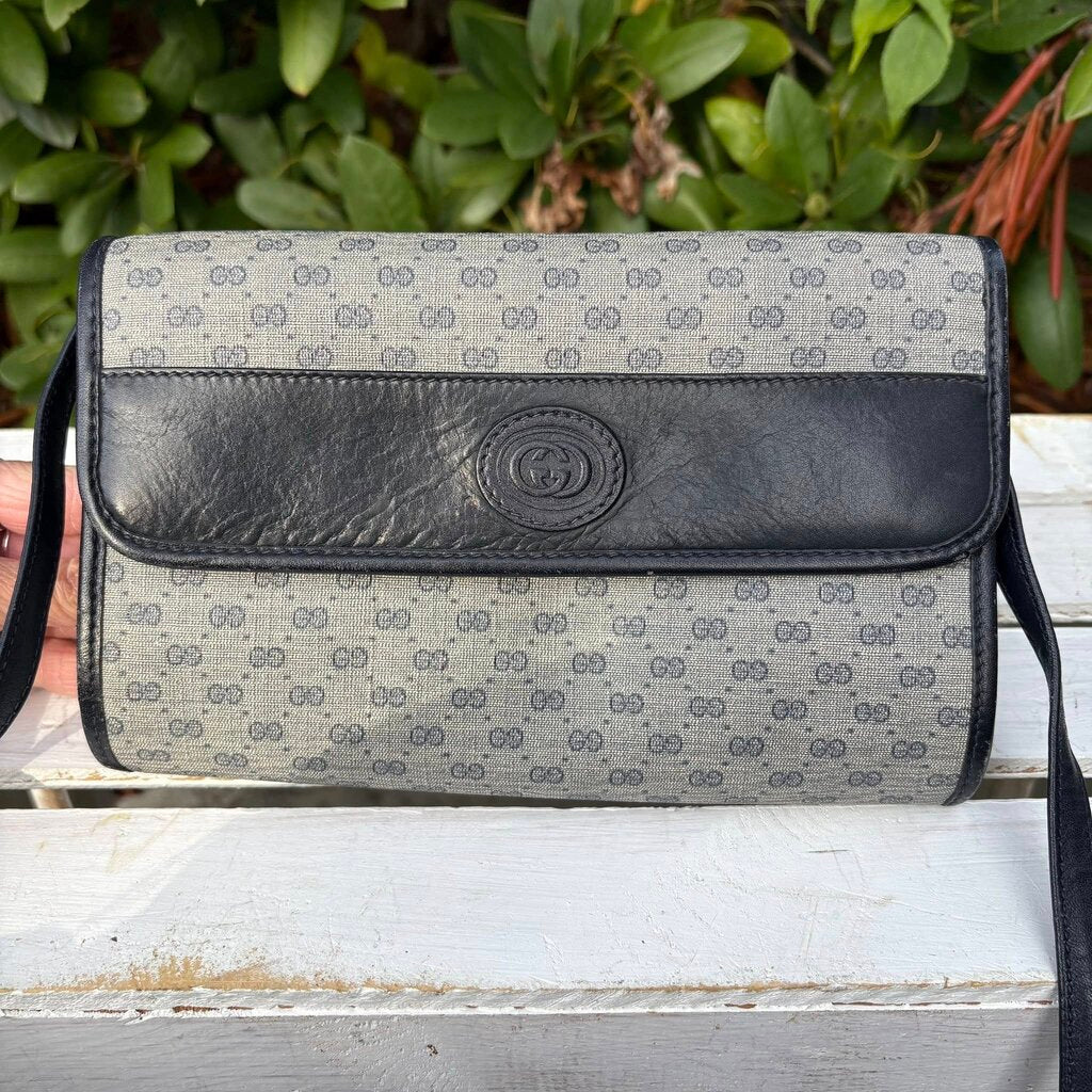Gucci Vintage Clutch Crossbody