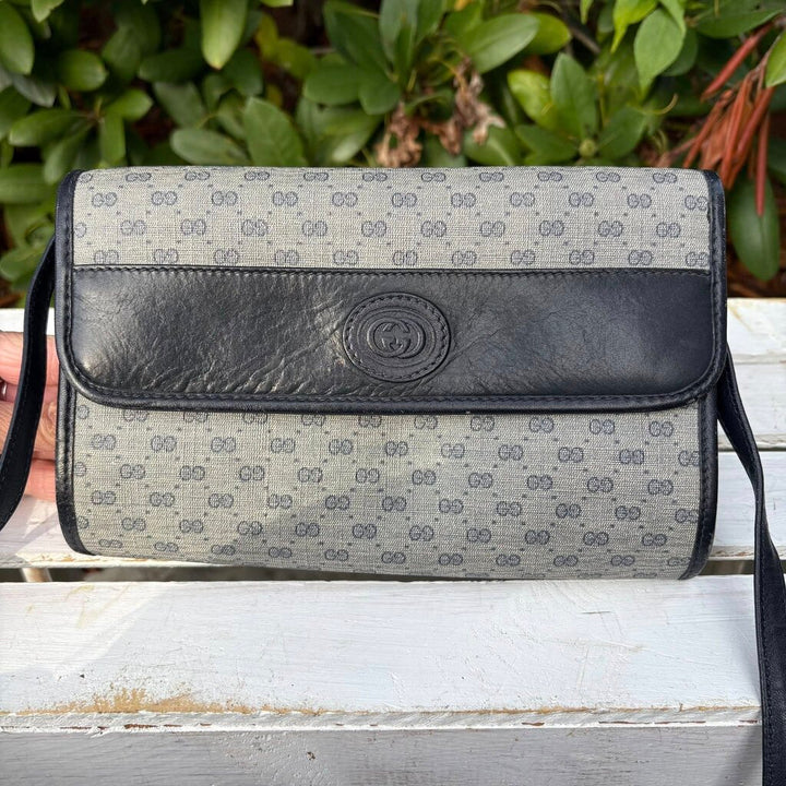 Gucci Vintage Clutch Crossbody