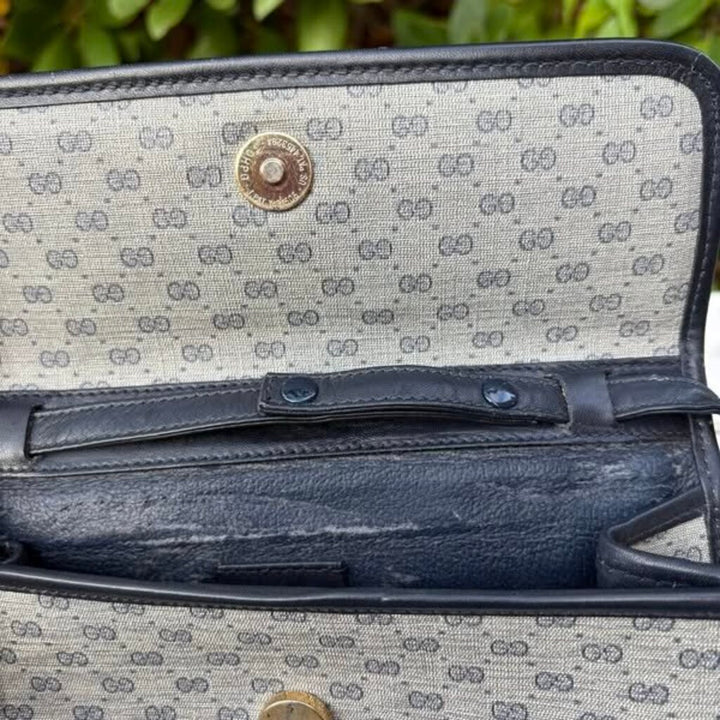 Gucci Vintage Clutch Crossbody