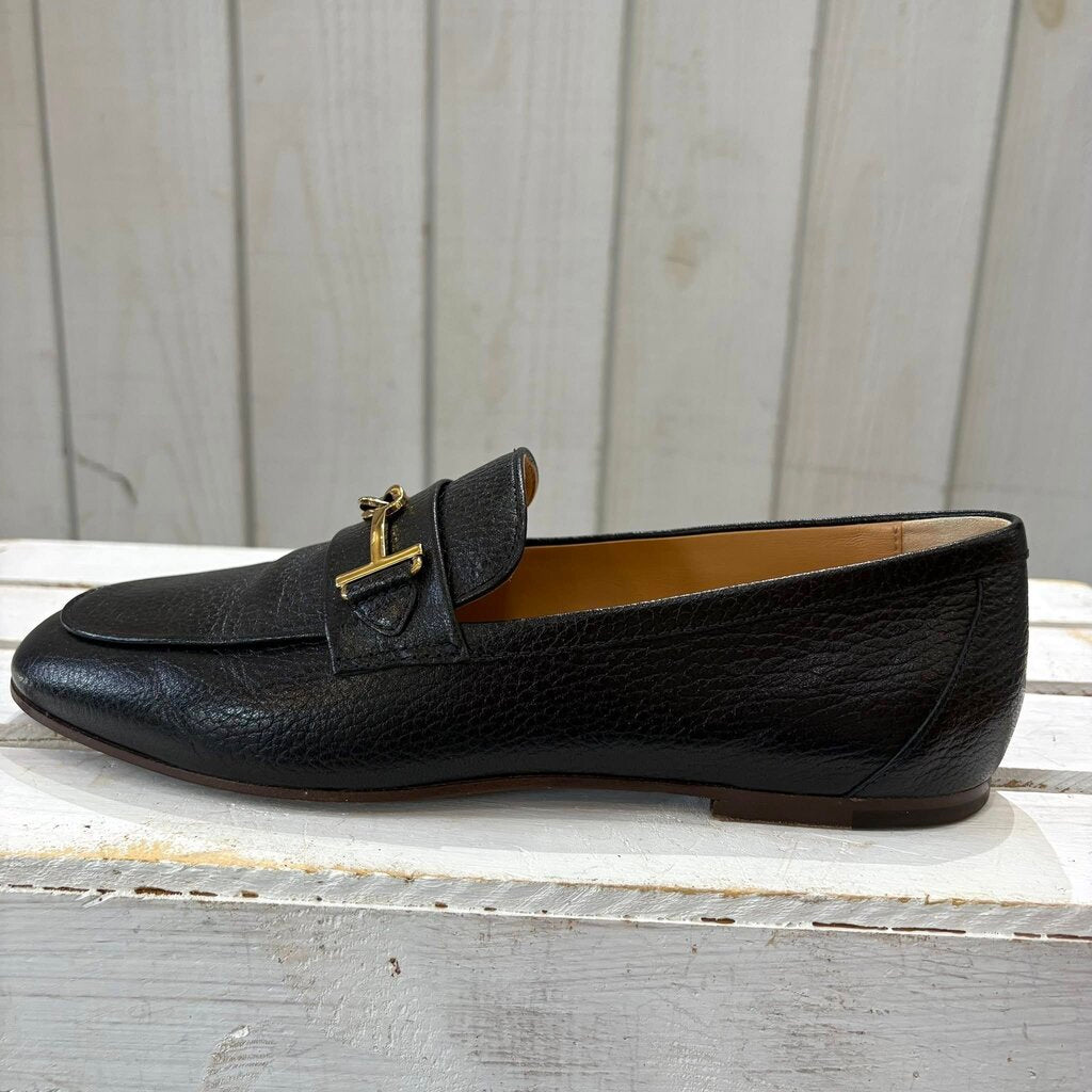 Tod's T Ring Loafer Flats - Size 37.5