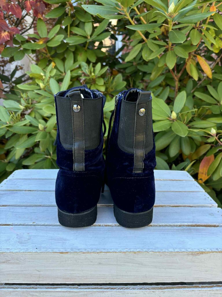 Donald Pliner Ease Blue Velvet Combat Boots - Size 8.5