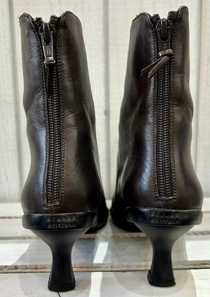 Stuart Weitzman Kitten Heel Pointed Leather Ankle Boots - Size 7