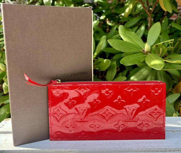 Louis Vuitton Monogram Vernis Pouch
