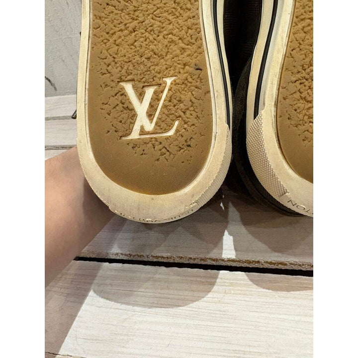 Louis Vuitton Men’s Damier Adventure Low Top Sneakers - Size Men's 6.5