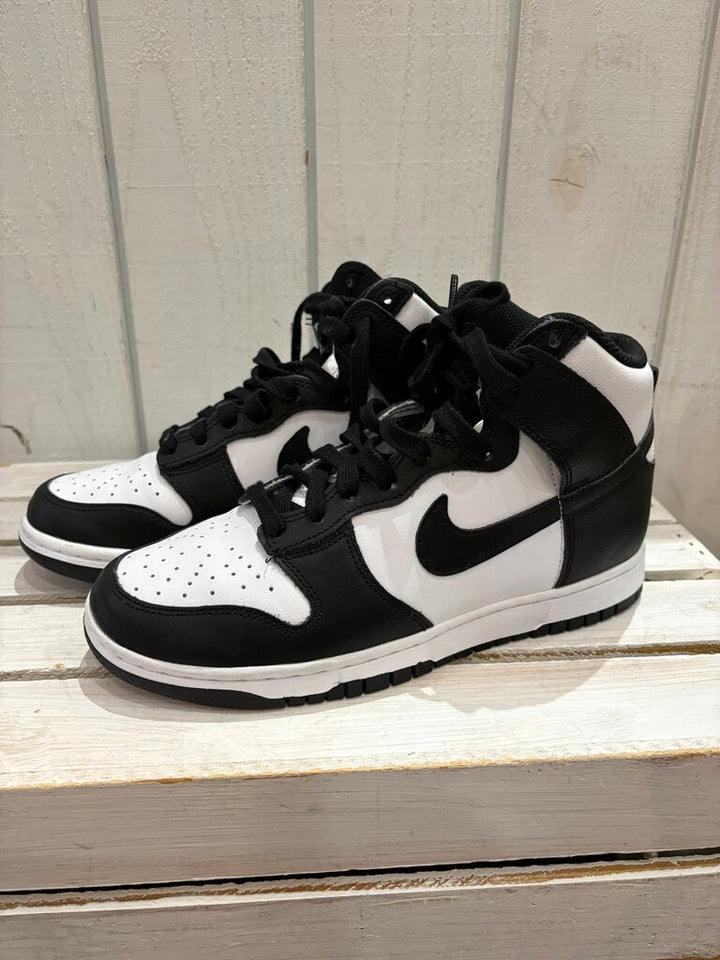 Nike High Top Panda Dunks - Size 8.5