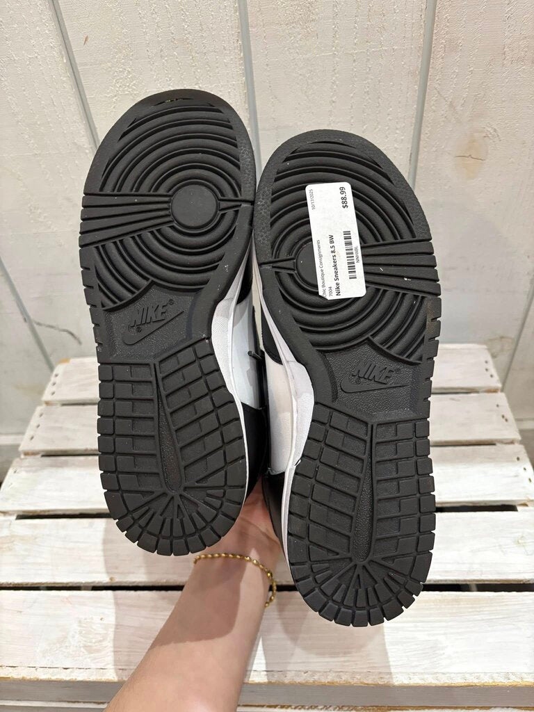 Nike High Top Panda Dunks - Size 8.5