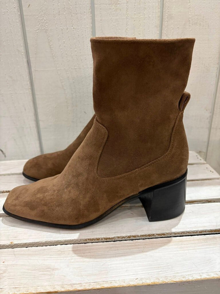 Jeffrey Campbell Jeremy Boots - Size 9