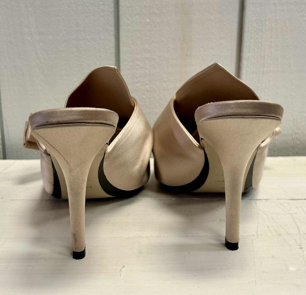 N21 Beige Satin Raso Knot Mule Sandals (Retails for $600) - Size 38