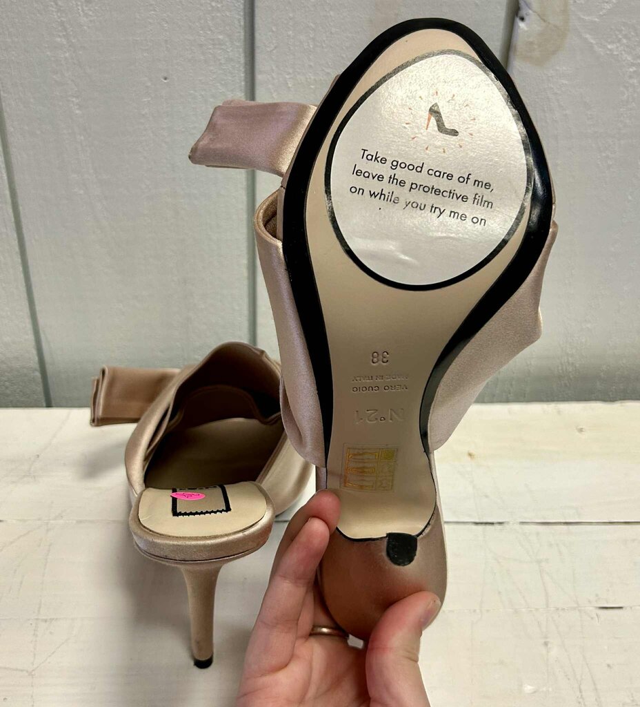 N21 Beige Satin Raso Knot Mule Sandals (Retails for $600) - Size 38