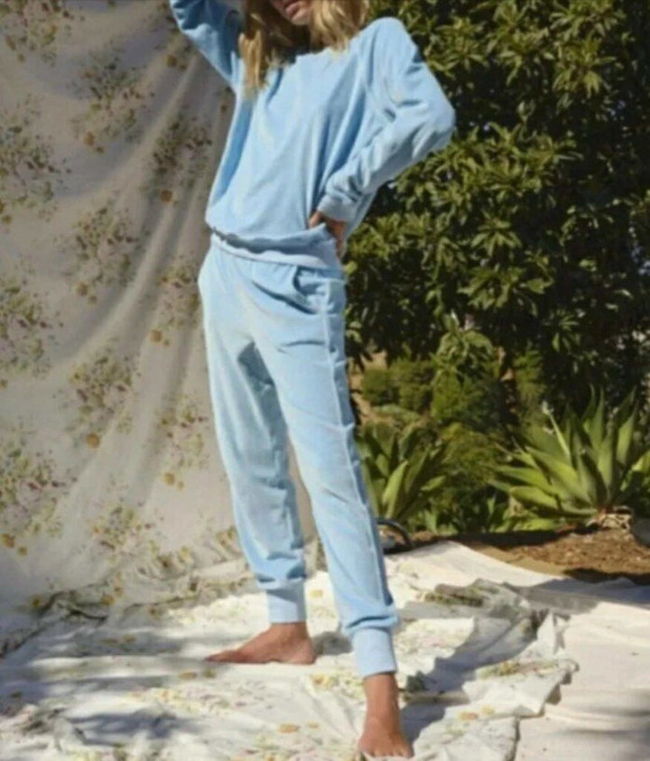 AMO Velour Sweatpants in Sky - Size Small