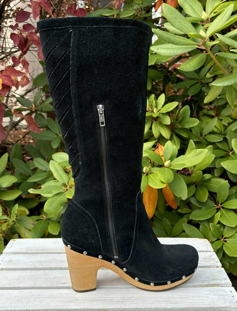 Ugg Rumer Tall Black Suede Heeled Boot - Size 9
